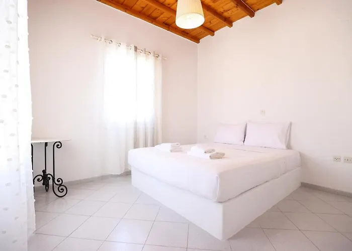 Mykonos In White فيلة