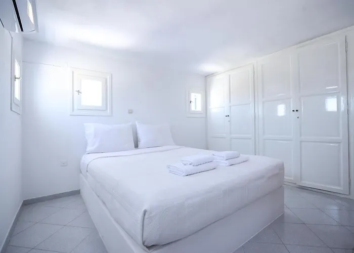 Villa Mykonos In White