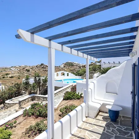 Mykonos In White * Mykonos Town