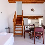 Mykonos In White * Mykonos Town